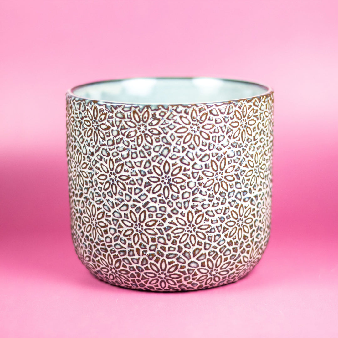 Gold hammered candle