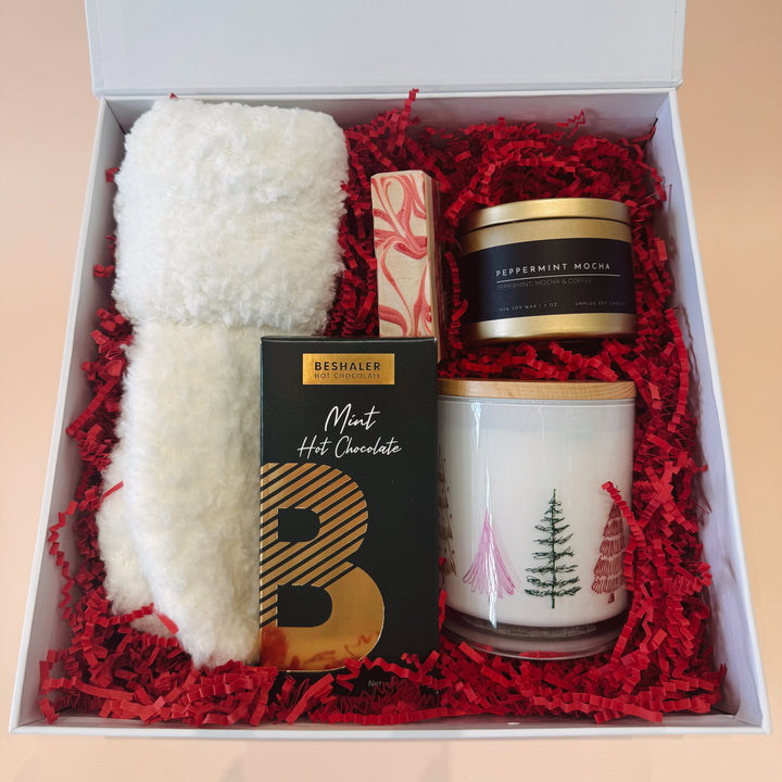 HOLIDAY CHEER LUXE BOX- (AVAILABLE THROUGH NOVEMBER 3OTH)