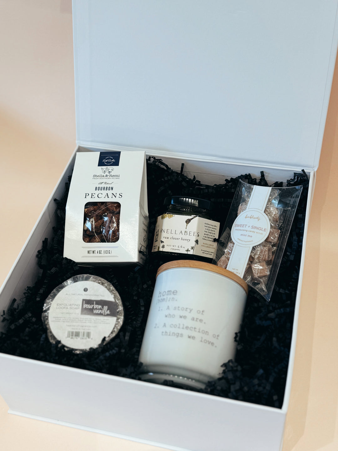 HOME DEFINITION GIFT BOX