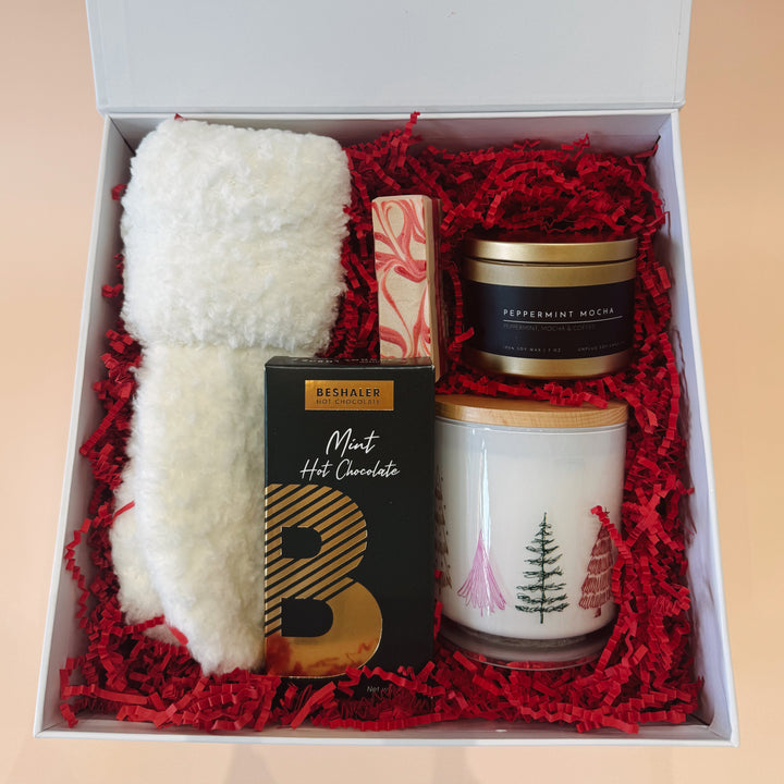 HOLIDAY CHEER LUXE BOX- (AVAILABLE THROUGH NOVEMBER 3OTH)
