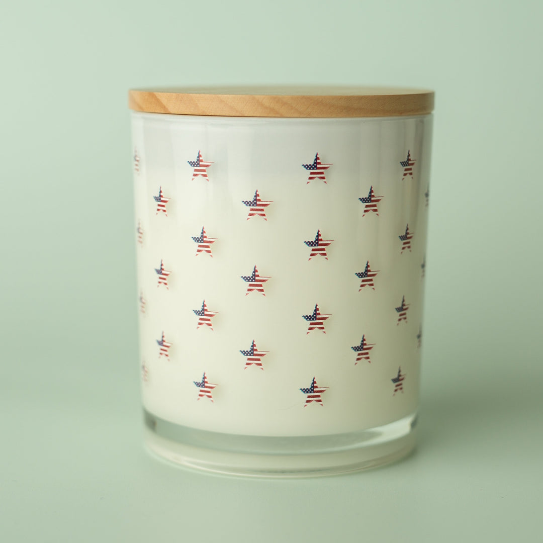 STAR FLAG WRAP CANDLE