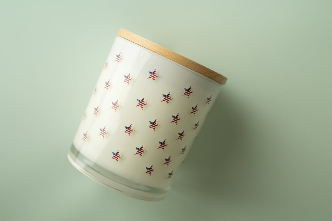 STAR FLAG WRAP CANDLE