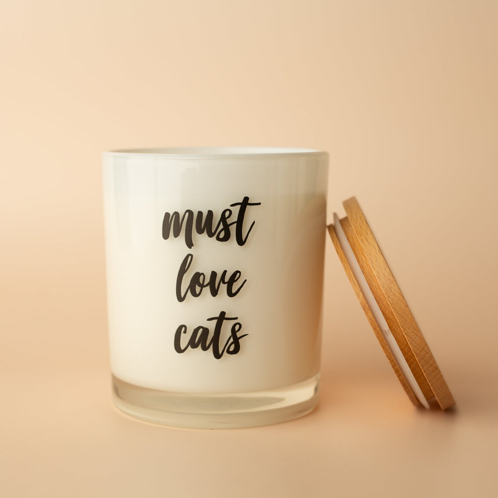 MUST LOVE CATS CANDLE