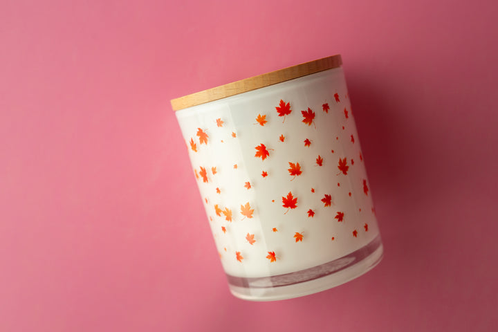 FALLING LEAVES CANDLE