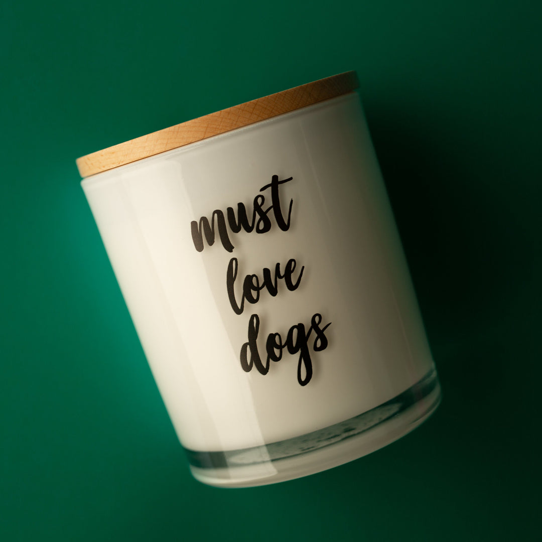 MUST LOVE DOGS CANDLE