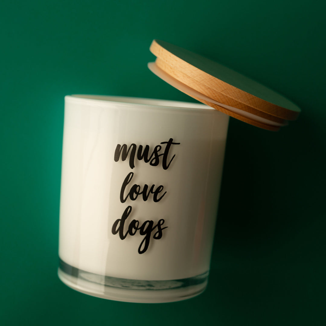 MUST LOVE DOGS CANDLE