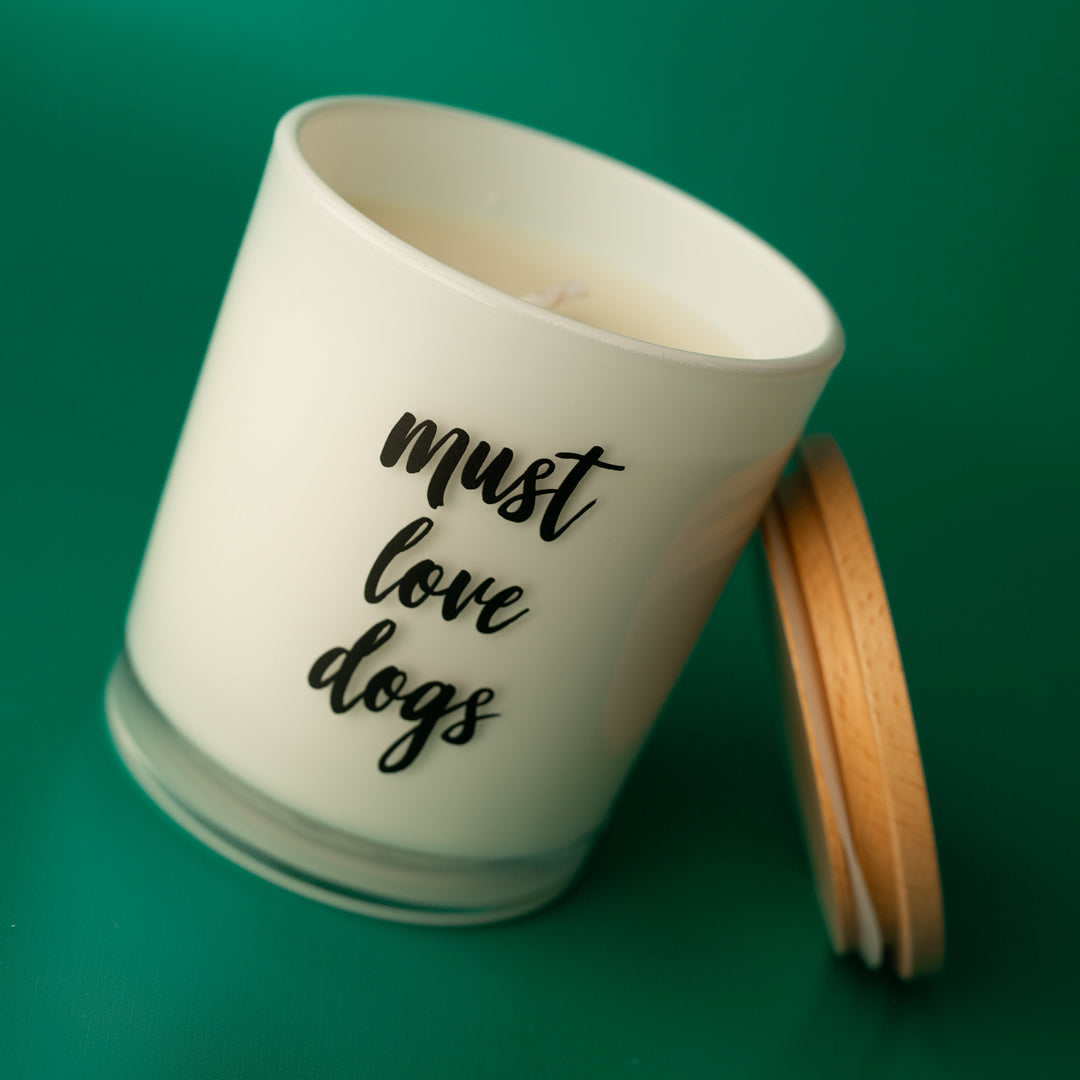 MUST LOVE DOGS CANDLE