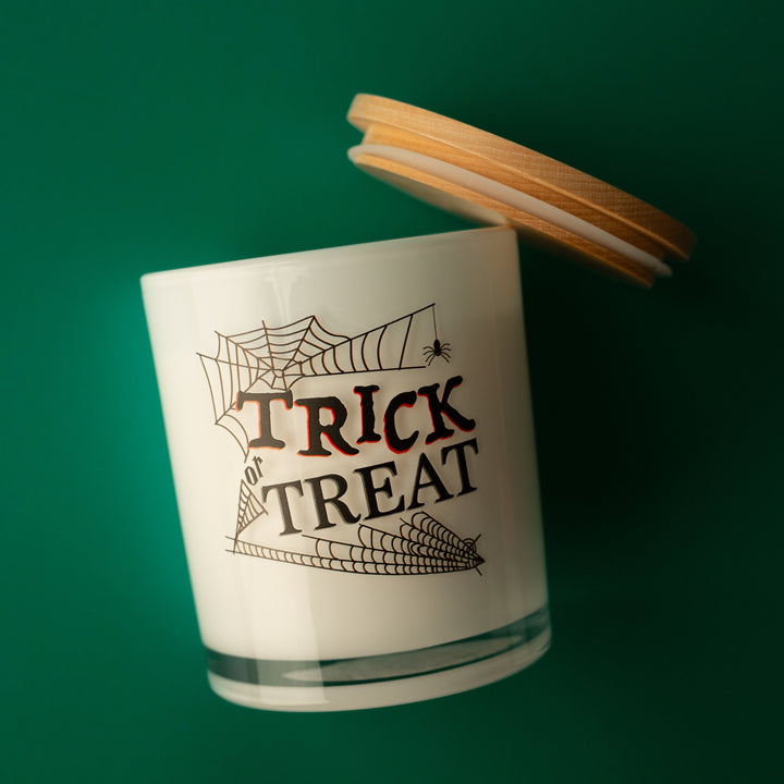 TRICK OR TREAT CANDLE