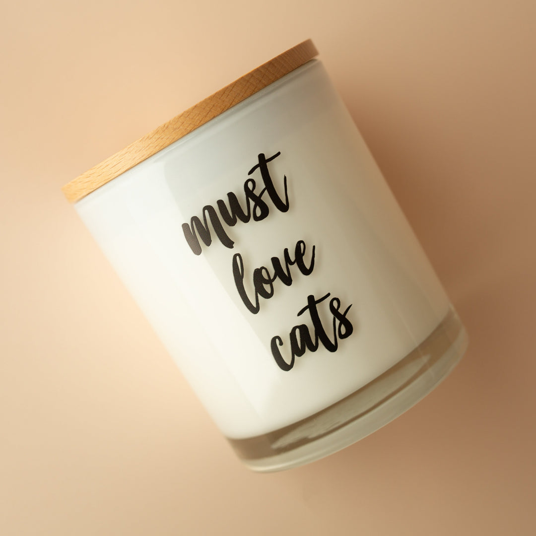 MUST LOVE CATS CANDLE