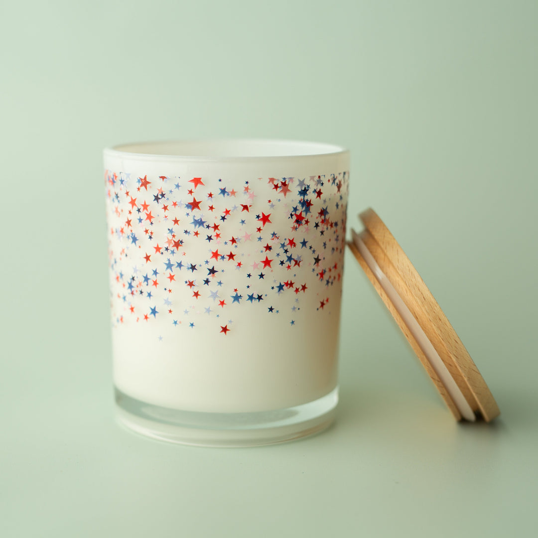 STAR CONFETTI CANDLE