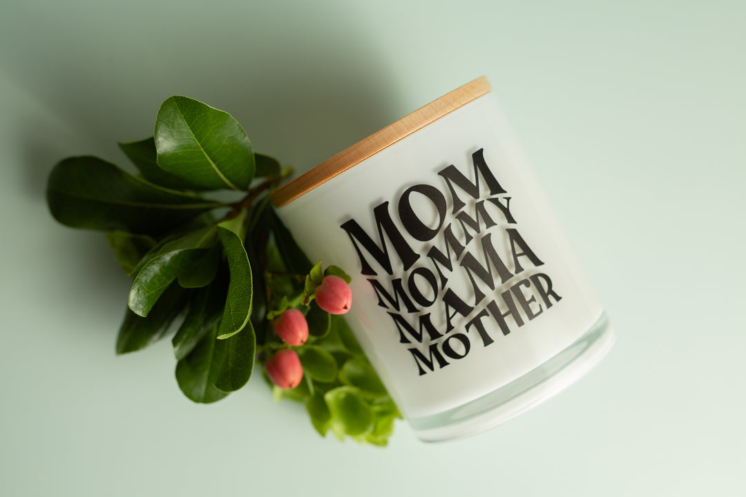 GROOVY MAMA CANDLE