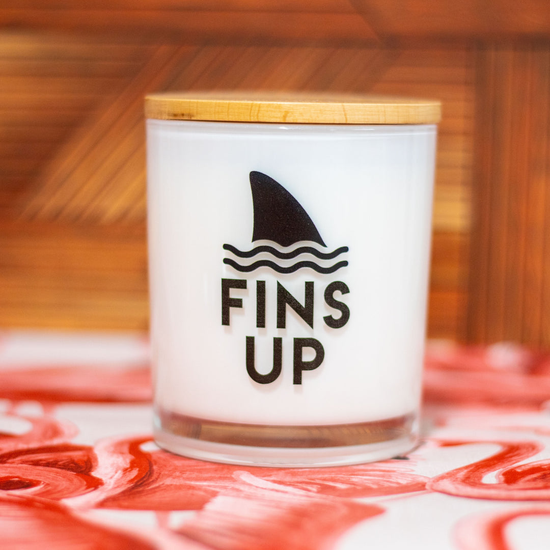 fins up candle